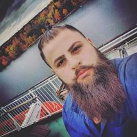 Omar Al-Homsi的照片