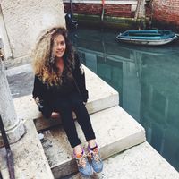 Fulya Özenç's Photo