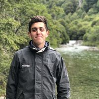 Santiago Alvarez的照片