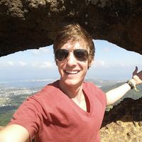 Pawel Faryna的照片