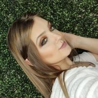 Camily Gabriela's Photo