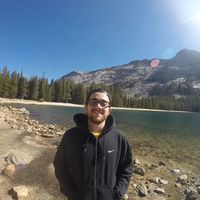 André Marotta Pegolaro的照片