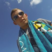 Bartłomiej Gawęda的照片