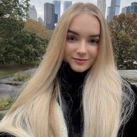 Julia Tarnavska's Photo