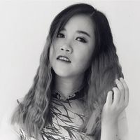 Hồng Vân Trần's Photo