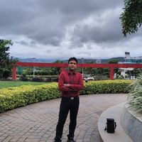 Fotos de Anish Sharma