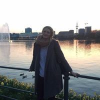 Frida Arvanitaki的照片