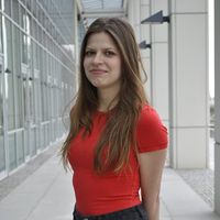 Martyna Puzdrowska的照片