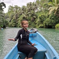 alya lintang's Photo