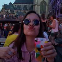 Elisa Doutreloigne的照片