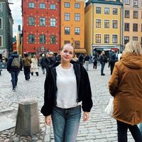 Karyna Andrusenko's Photo