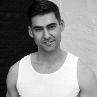 Brett Hardin的照片