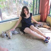 Sandra Cantu's Photo