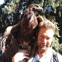 Justin  Erkess的照片