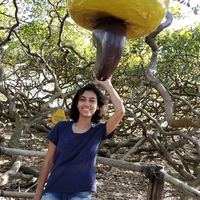 Karine Pires's Photo