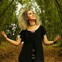 Samara Santos's Photo