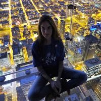 Julie de Nailly的照片