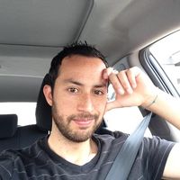 Hernán Cáceres的照片