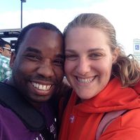 James Leslie的照片