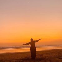 Fotos de Putri Prayogo