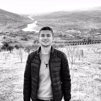 Abboskhon Raufov的照片