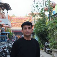 Gusti Akbar的照片