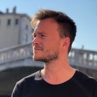 Frederik Metz的照片