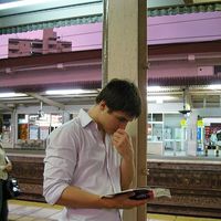 Leon Benedens的照片