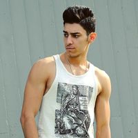 Josef Alkfahje's Photo