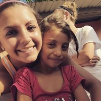 Julie McNally的照片