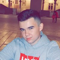 Michał Pakos的照片