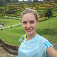 Le foto di Carline H