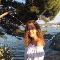 Margaux Espine的照片