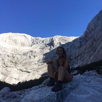 Catalina  Morande's Photo