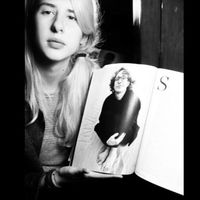 Veronica Alba's Photo