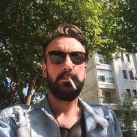 Akakiy Akakiyeviç的照片