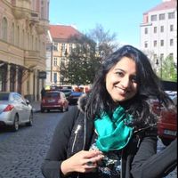 kriti bajaj的照片