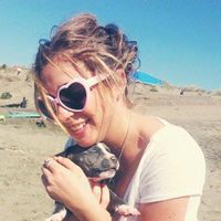 Martina De Robertis的照片