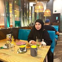 Cintania Adinda's Photo