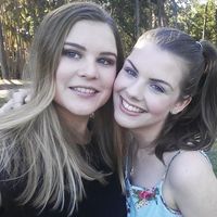 Le foto di Simone Barker