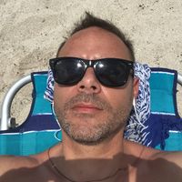 Alberto Echaurren的照片