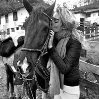 Anne-Laure Blanda的照片