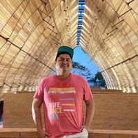 abraham Tovar's Photo