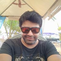 Fotos de Krishna Mothey