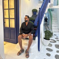 ORHAN USTUNER的照片