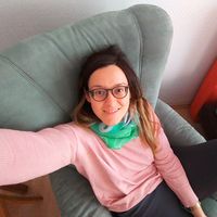 Rebekka Zsok的照片