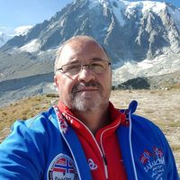 Ioan Marian Fârdea的照片