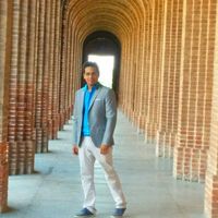 Pratyush 'Hank Moody'的照片