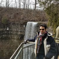 Kaykhosro Izadian的照片