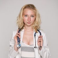 Zhenia Shishkina's Photo